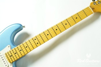 American Professional Classic Stratocaster - Faded Lake Placid Blue